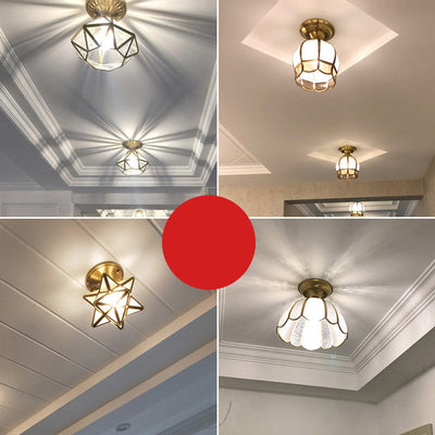 Minimalistyczna Metalowa Lampa Sufitowa z Falbanką | Prosta Żarówka w Mosiądzu