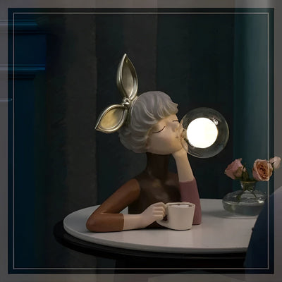 BubbleFairies | Urocza Lampa Stołowa Z Figurkami Rysunkowych Dziewczynek