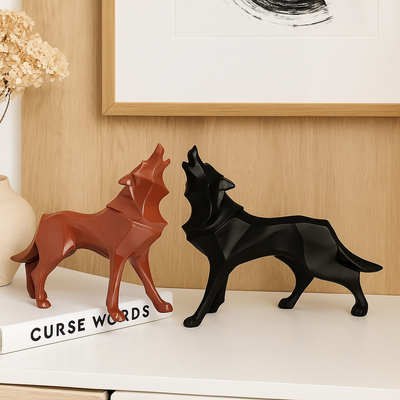 LupoForm | Geometryczny Pomnik Wilka z Ostro Kątem Designu do Nowoczesnych Wnętrz