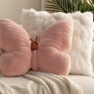 ButterPlush | Poduszka Pluszowa Motyl – Miękka Poduszka Dekoracyjna Na Sofę I Pokój Dziecięcy